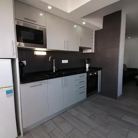 Apartamento Praia Da Rocha Com Piscina *