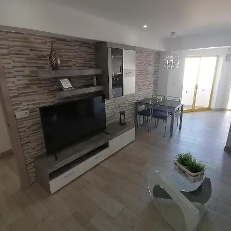 Praia Da Rocha Com Piscina Apartamento *