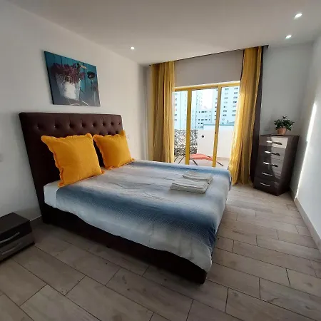 Apartamento Praia Da Rocha Com Piscina *